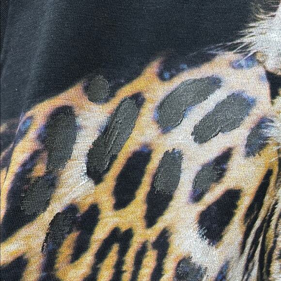 NWT Etro Black Short Sleeve Tee with Leopard hand painting Size XL - Picture 3 of 7